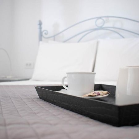 Marea Apartments Sými Eksteriør bilde